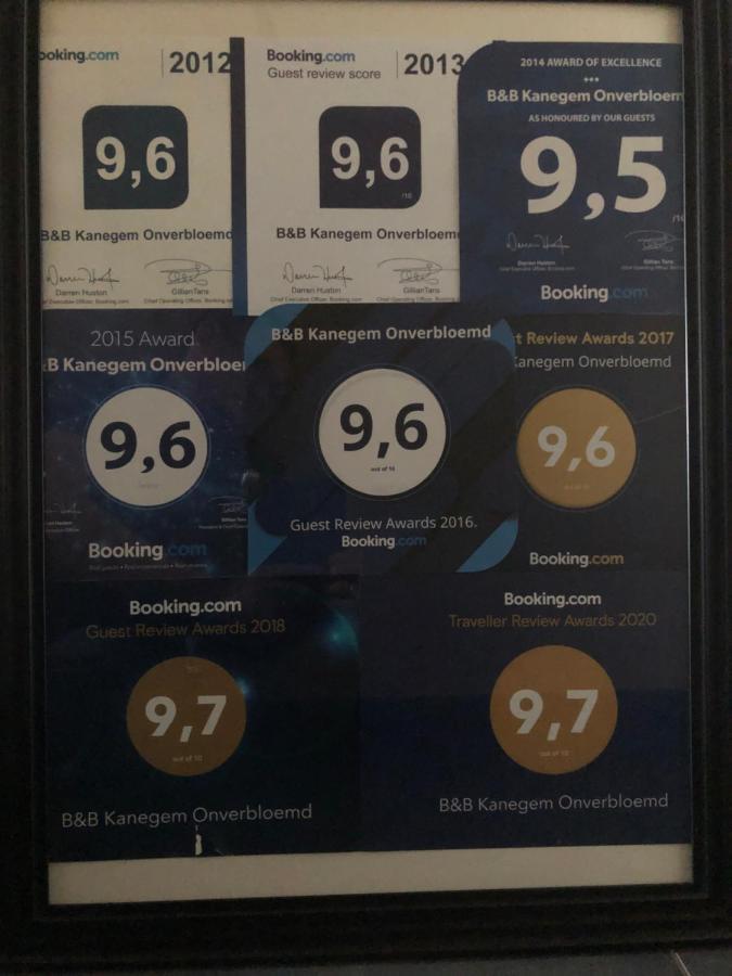 Vakantiehuis Onverbloemd Tielt Esterno foto