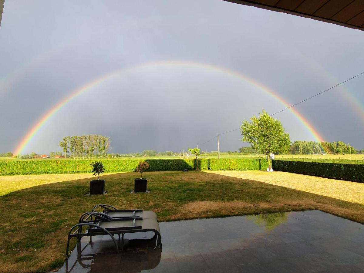 Vakantiehuis Onverbloemd Tielt Esterno foto